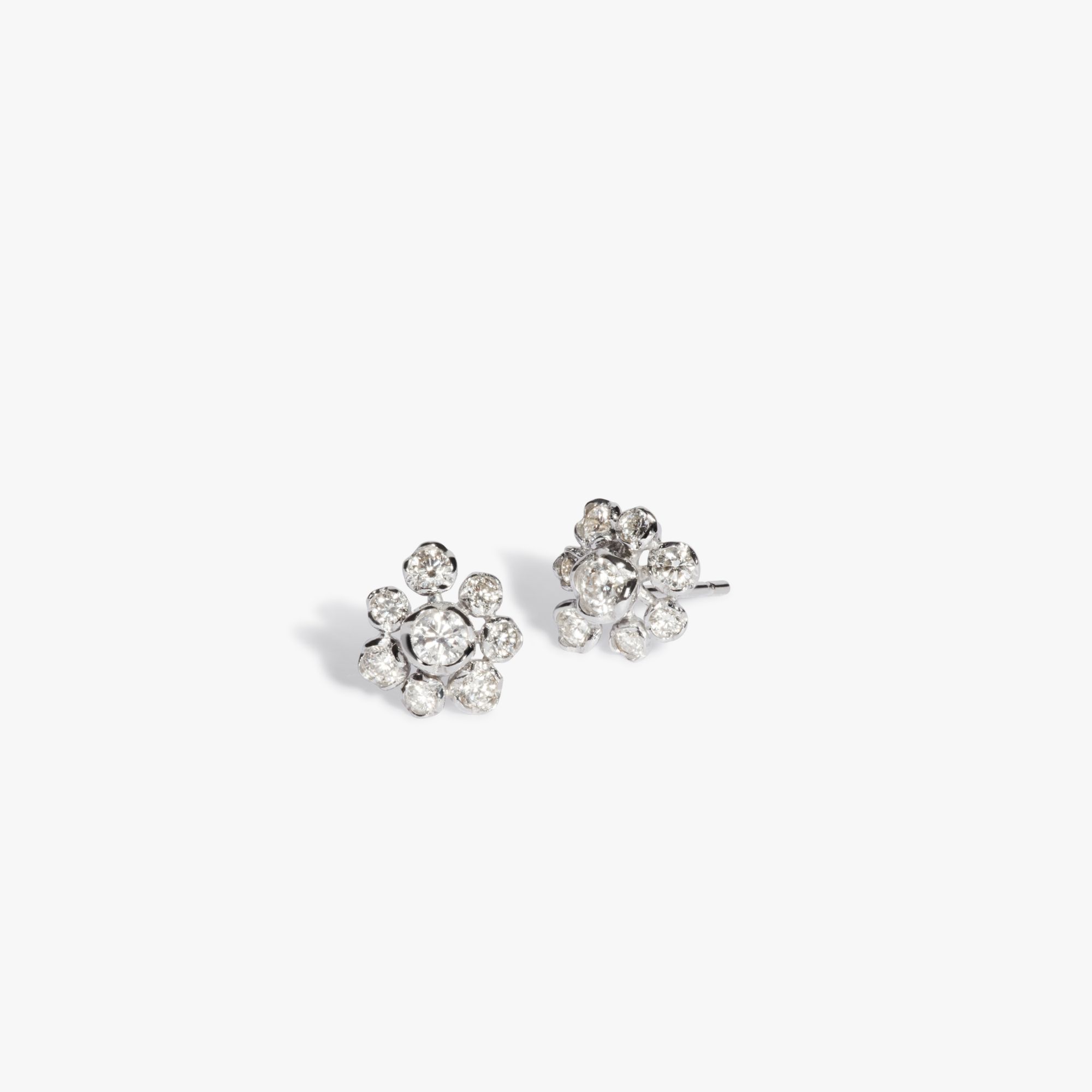 Marguerite Large Stud Earrings Marguerite Large Stud Earrings